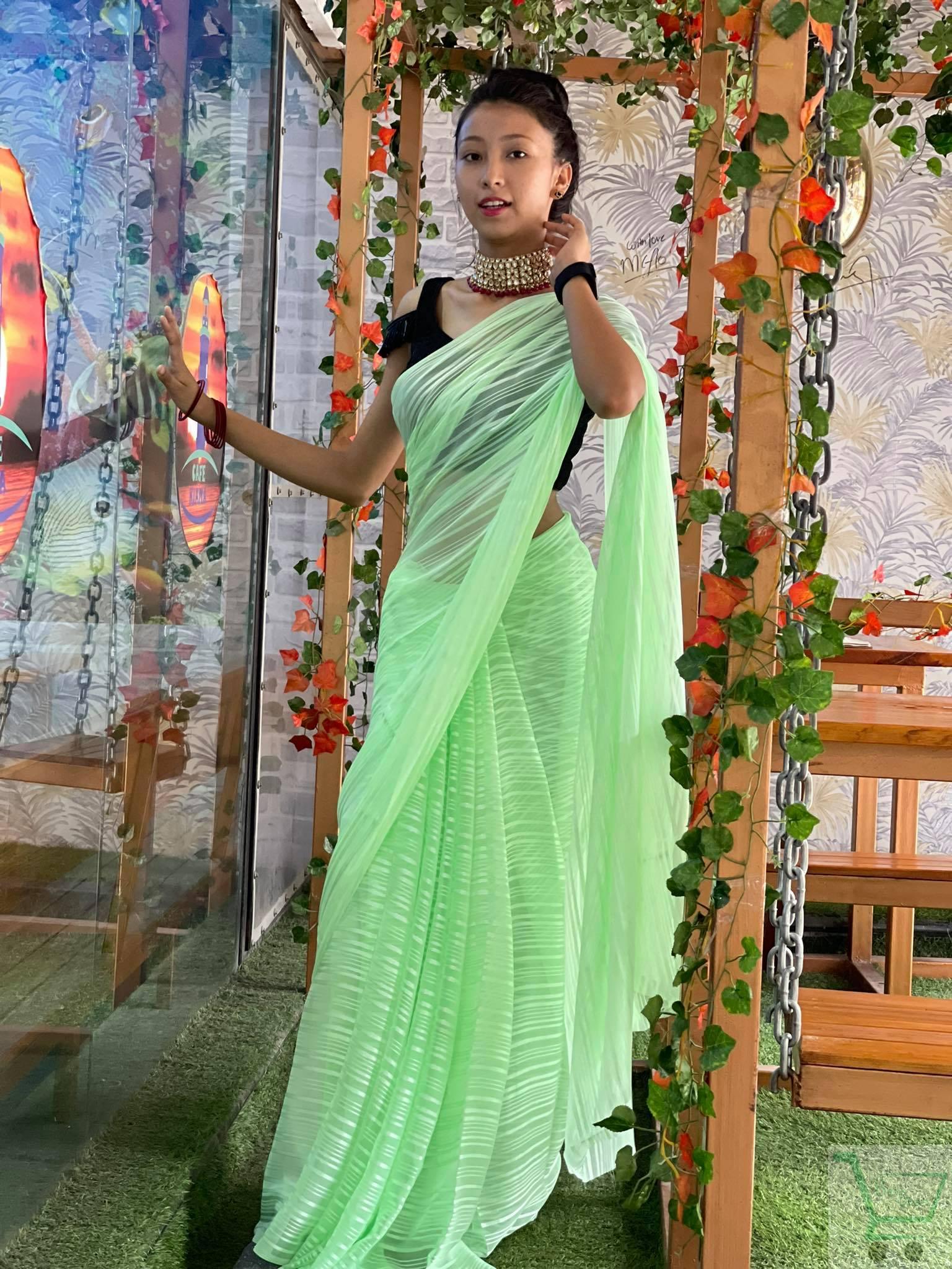 Green Zari Lining Saree With Unstitched Blouse For Women