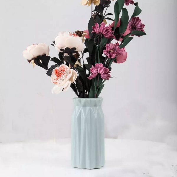Plastic Flower Vase 001